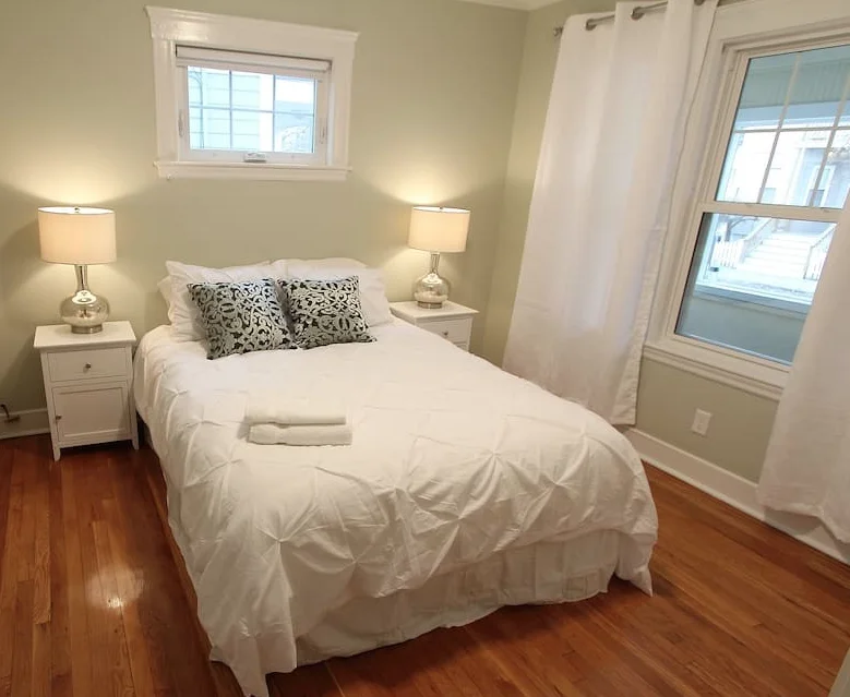 3 bed, 1 bath apartment for rent at 60 Litchfield St Unit 2, Brighton — photo 2 of 7