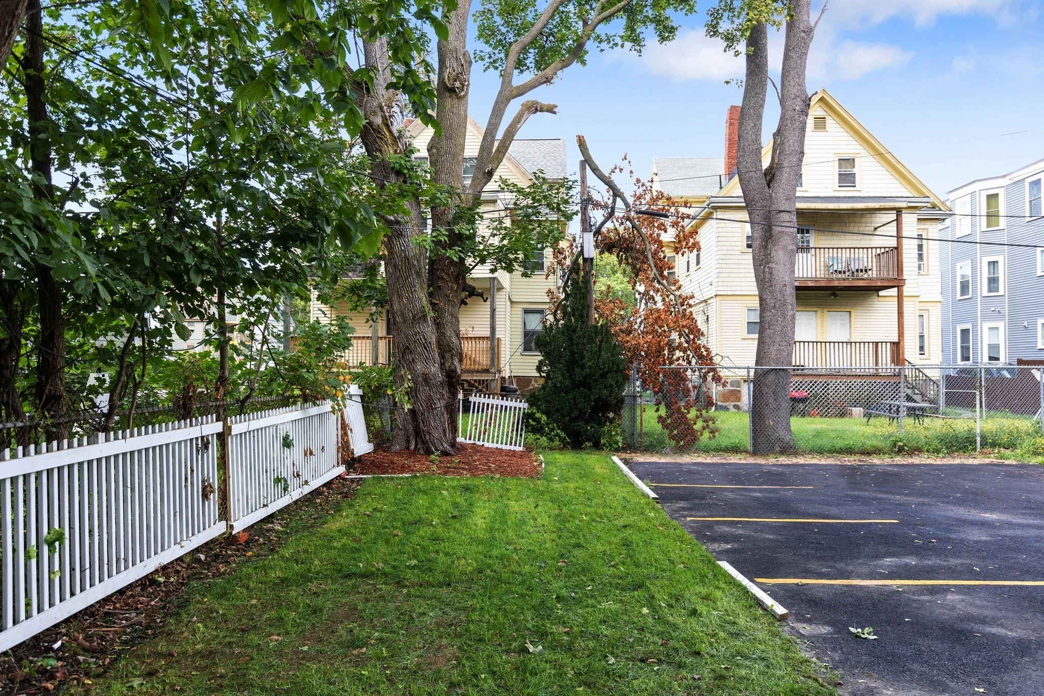 3 bed, 2 bath apartment for rent at 60 Lithgow St Unit A, Dorchester — photo 20 of 22