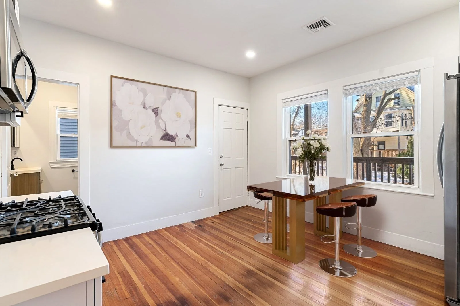 3 bed, 2 bath apartment for rent at 60 Lithgow St Unit A, Dorchester — photo 5 of 22