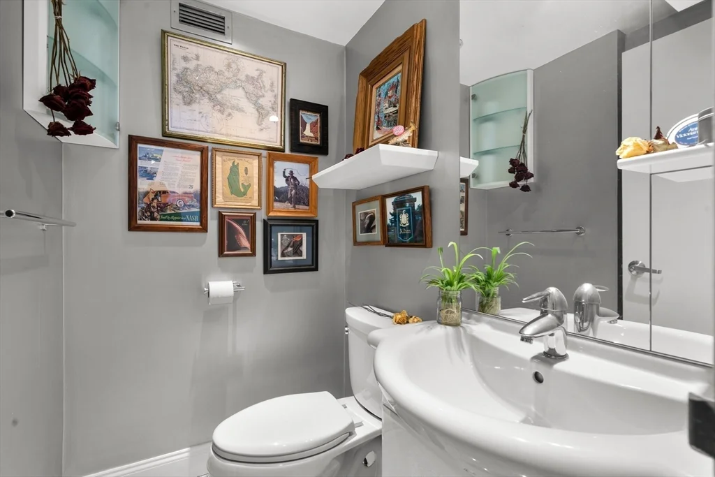 1 bed, 1 bath apartment for rent at 60 Longwood Ave Unit 707, Longwood — photo 11 of 20