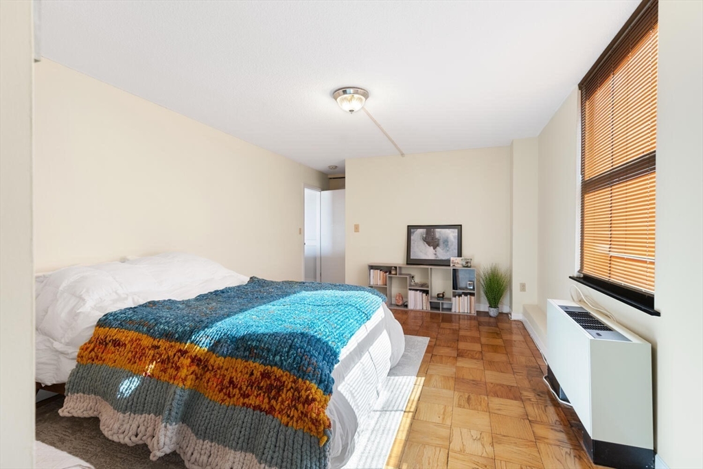 1 bed, 1 bath apartment for rent at 60 Longwood Ave Unit 902, Coolidge Corner — photo 7 of 10