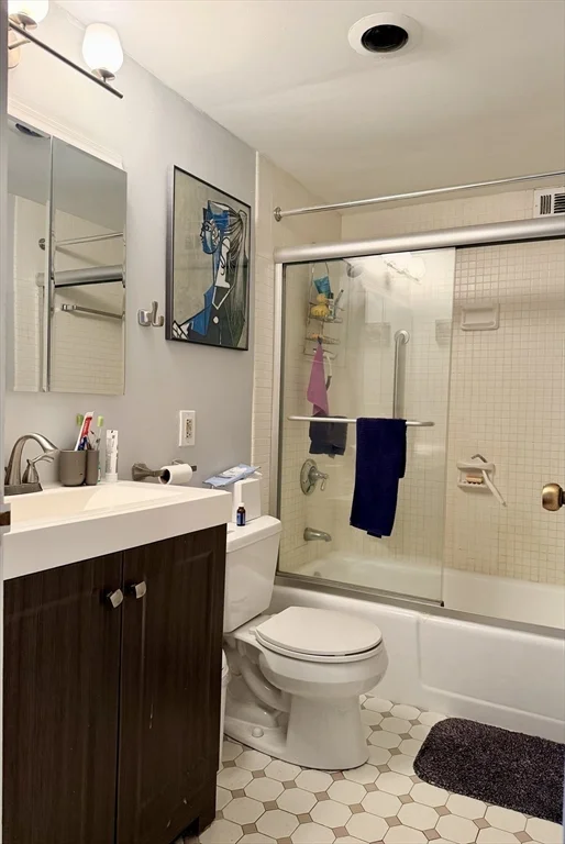 1 bed, 1 bath apartment for rent at 60 Longwood Unit 605, Coolidge Corner — photo 7 of 8