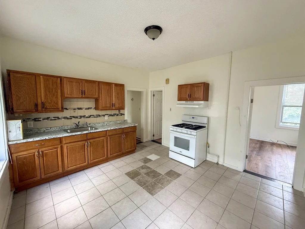 3 bed, 1 bath apartment for rent at 60 Lucerne St Unit 2, Dorchester