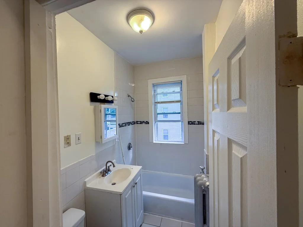 3 bed, 1 bath apartment for rent at 60 Lucerne St Unit 2, Dorchester — photo 8 of 8