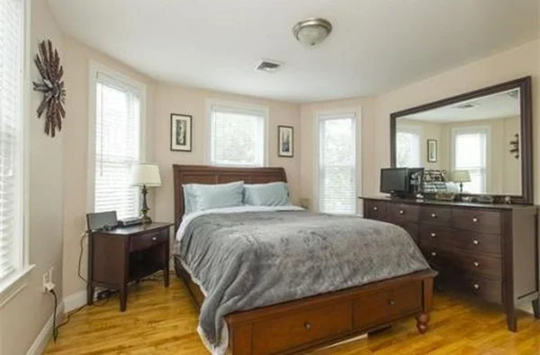 2 bed, 1 bath apartment for rent at 60 Magnolia Ave Unit 2, Ward Two — photo 11 of 17