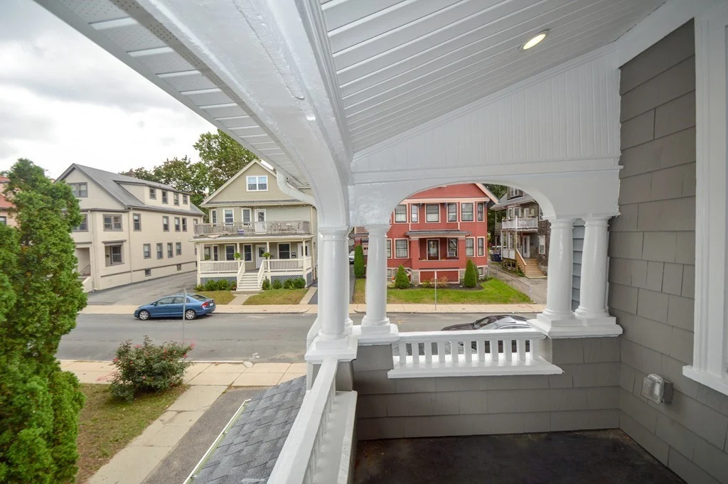 4 bed, 2 bath apartment for rent at 60 Mapleton St Unit 2, Brighton — photo 13 of 14