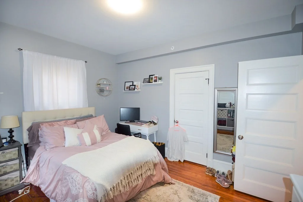 4 bed, 2 bath apartment for rent at 60 Mapleton St Unit 2, Brighton — photo 10 of 14
