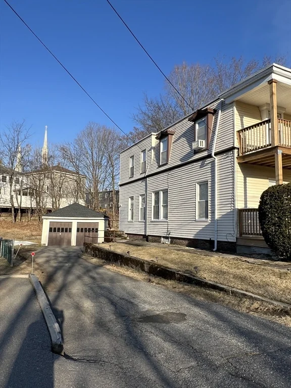 3 bed, 1 bath apartment for rent at 60 Middle St Unit 1, Leominster — photo 21 of 21
