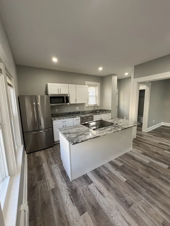 3 bed, 1 bath apartment for rent at 60 Middle St Unit 1, Leominster — photo 3 of 21