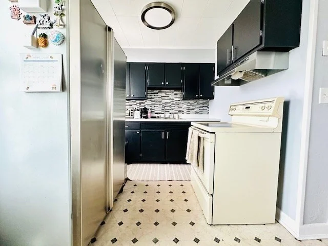 3 bed, 1 bath apartment for rent at 60 Murray St Unit 3, Fall River — photo 10 of 18
