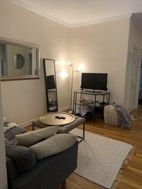 2 bed, 1 bath apartment for rent at 60 Myrtle St Unit 4, Beacon Hill — photo 7 of 11