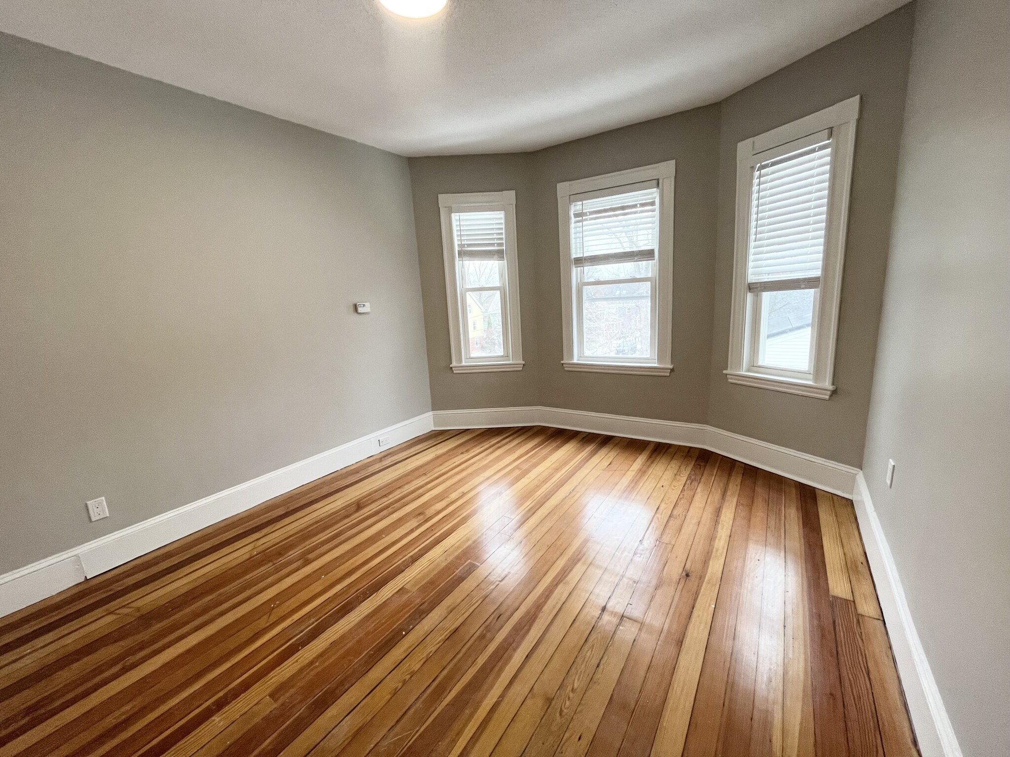 3 bed, 2 bath apartment for rent at 60 Old Morton St Unit 2, Mattapan — photo 4 of 8