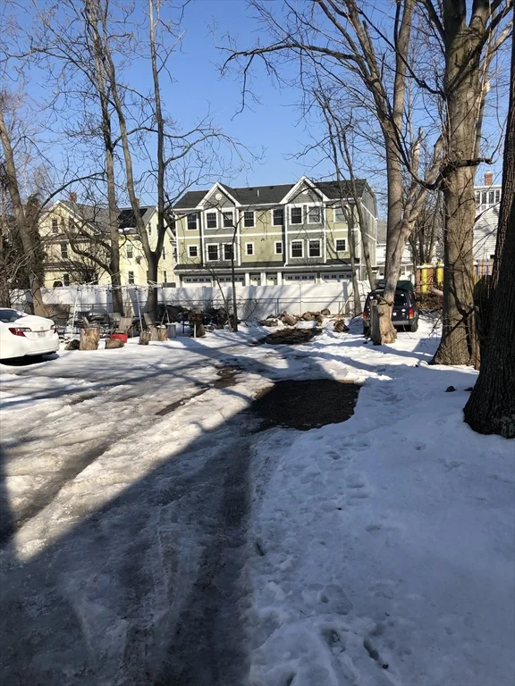 1 bed, 1 bath apartment for rent at 60 Orange St Unit 1, Waltham — photo 19 of 19