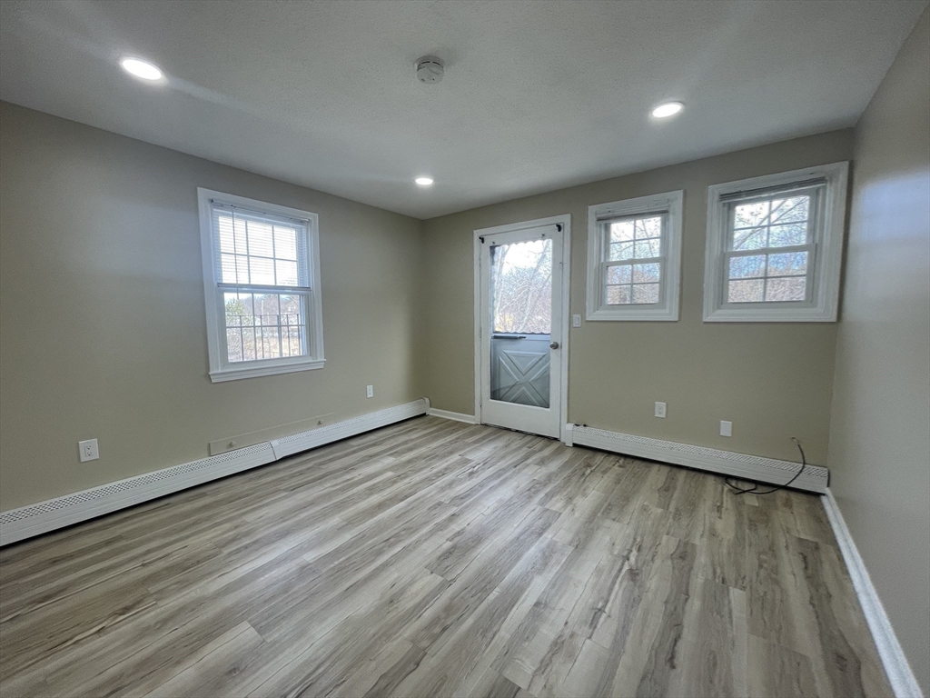 3 bed, 2 bath apartment for rent at 60 Orchard St Unit 2, South Bellingham — photo 25 of 32
