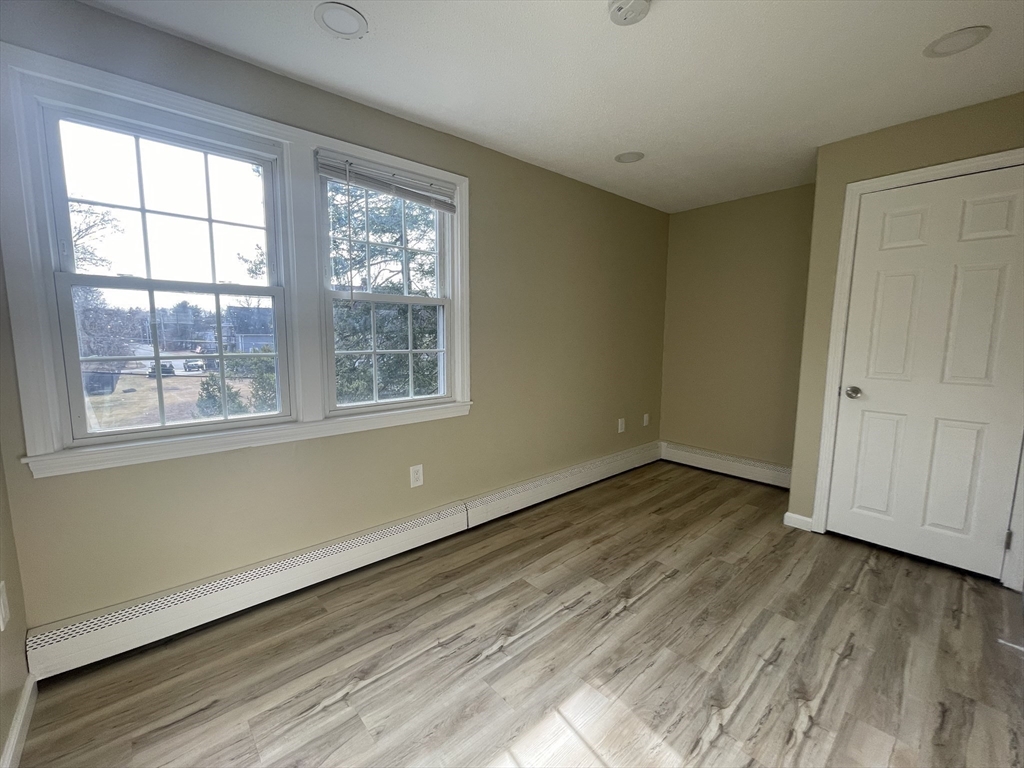 3 bed, 2 bath apartment for rent at 60 Orchard St Unit 2, South Bellingham — photo 28 of 32