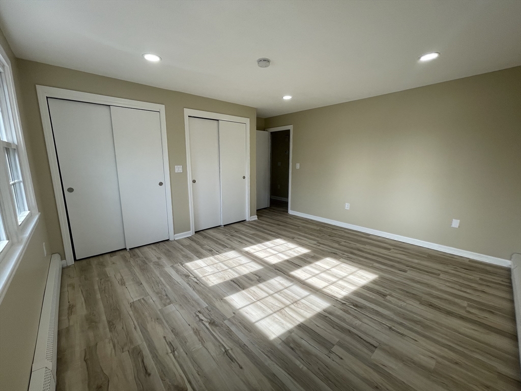3 bed, 2 bath apartment for rent at 60 Orchard St Unit 2, South Bellingham — photo 23 of 32