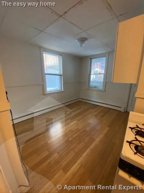 1 bed, 1 bath apartment for rent at 60 Otis St Unit B, East Cambridge — photo 7 of 9