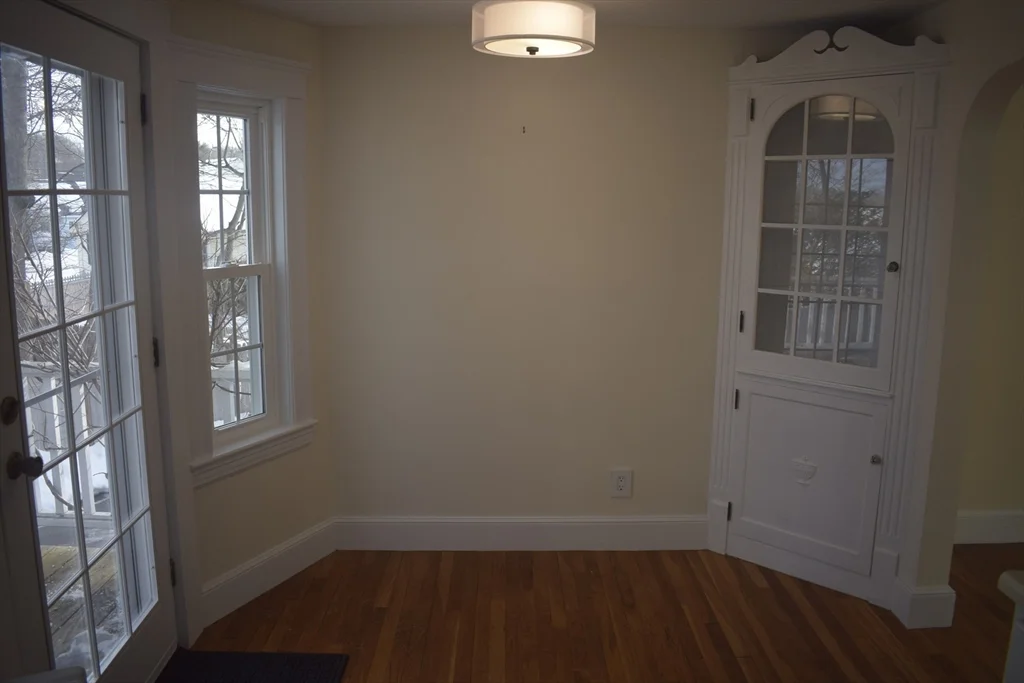 2 bed, 1 bath apartment for rent at 60 Park St, North Andover — photo 5 of 18