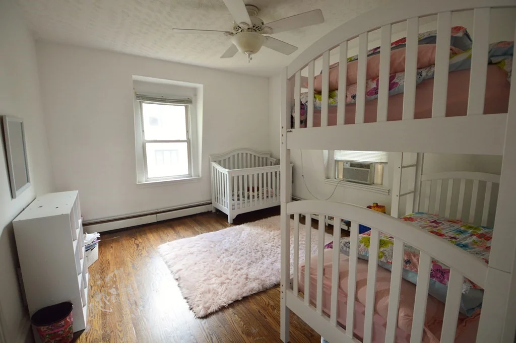 5 bed, 3 bath apartment for rent at 60 Parsons St Unit 1, Brighton — photo 7 of 24