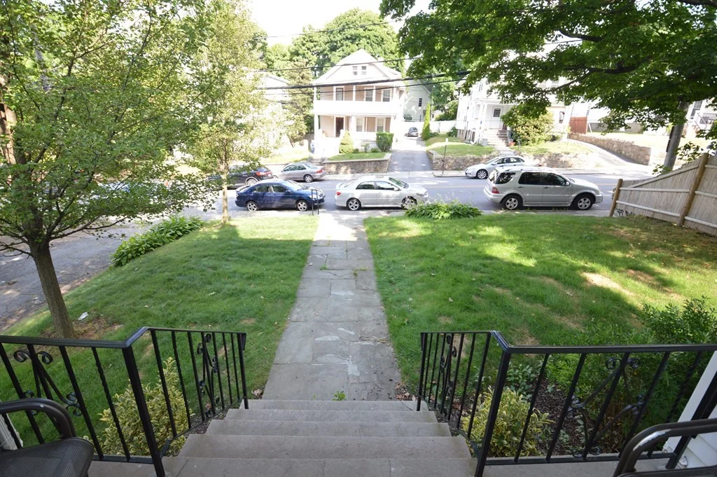 5 bed, 3 bath apartment for rent at 60 Parsons St Unit 1, Brighton — photo 23 of 24