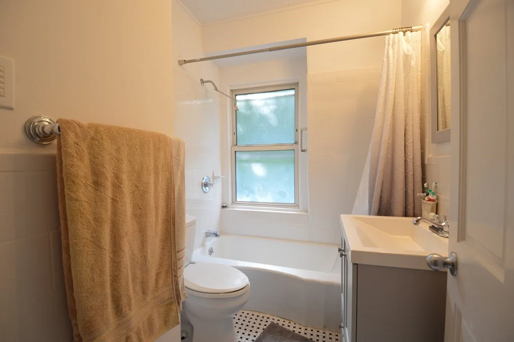 5 bed, 3 bath apartment for rent at 60 Parsons St Unit 1, Brighton — photo 5 of 24