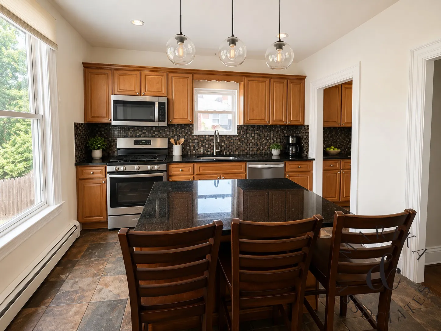 5 bed, 3 bath apartment for rent at 60 Parsons St Unit 60, Brighton — photo 8 of 20