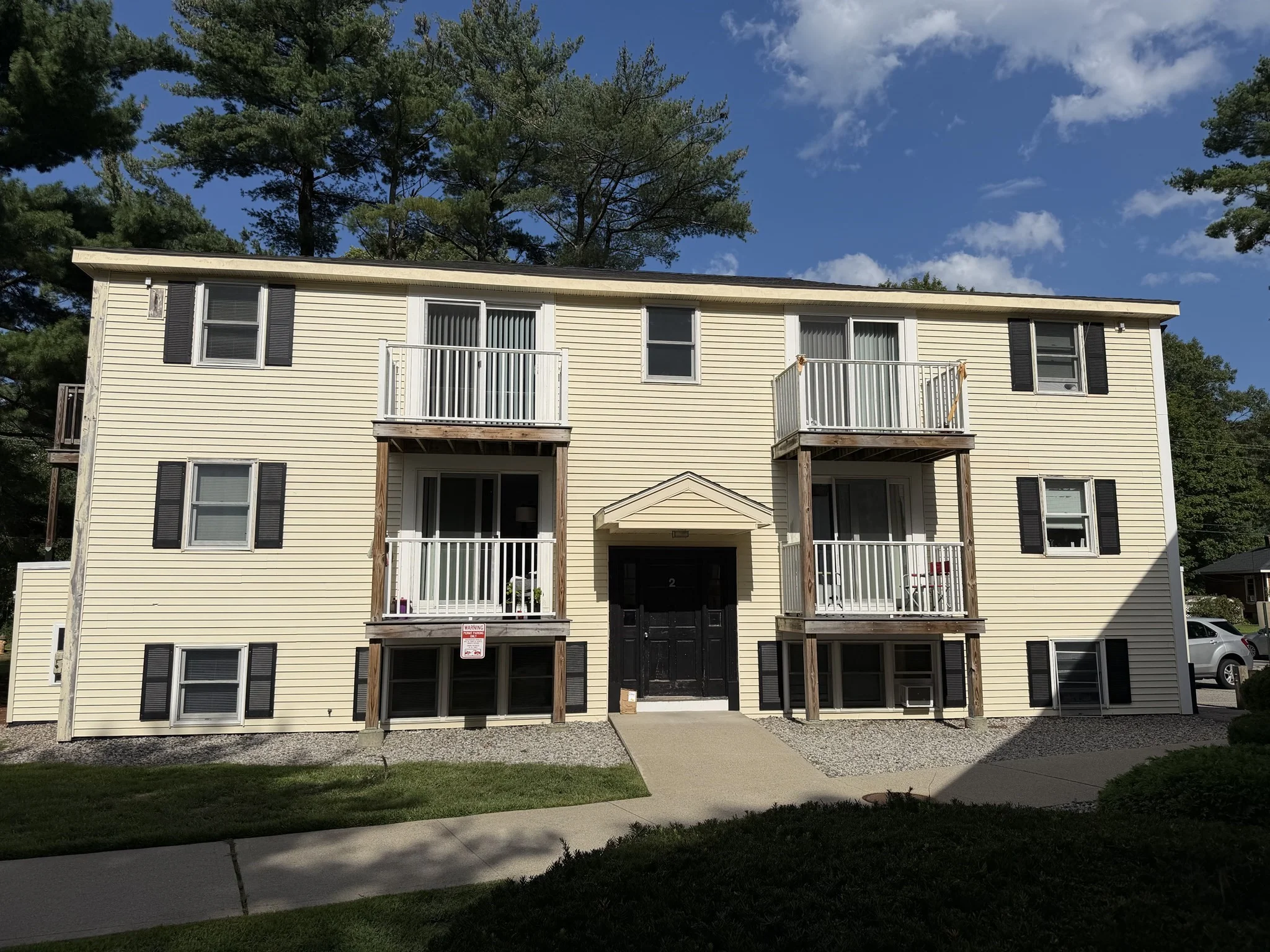 2 bed, 1 bath apartment for rent at 60 Philips St Unit 2-5, Attleboro — photo 3 of 16