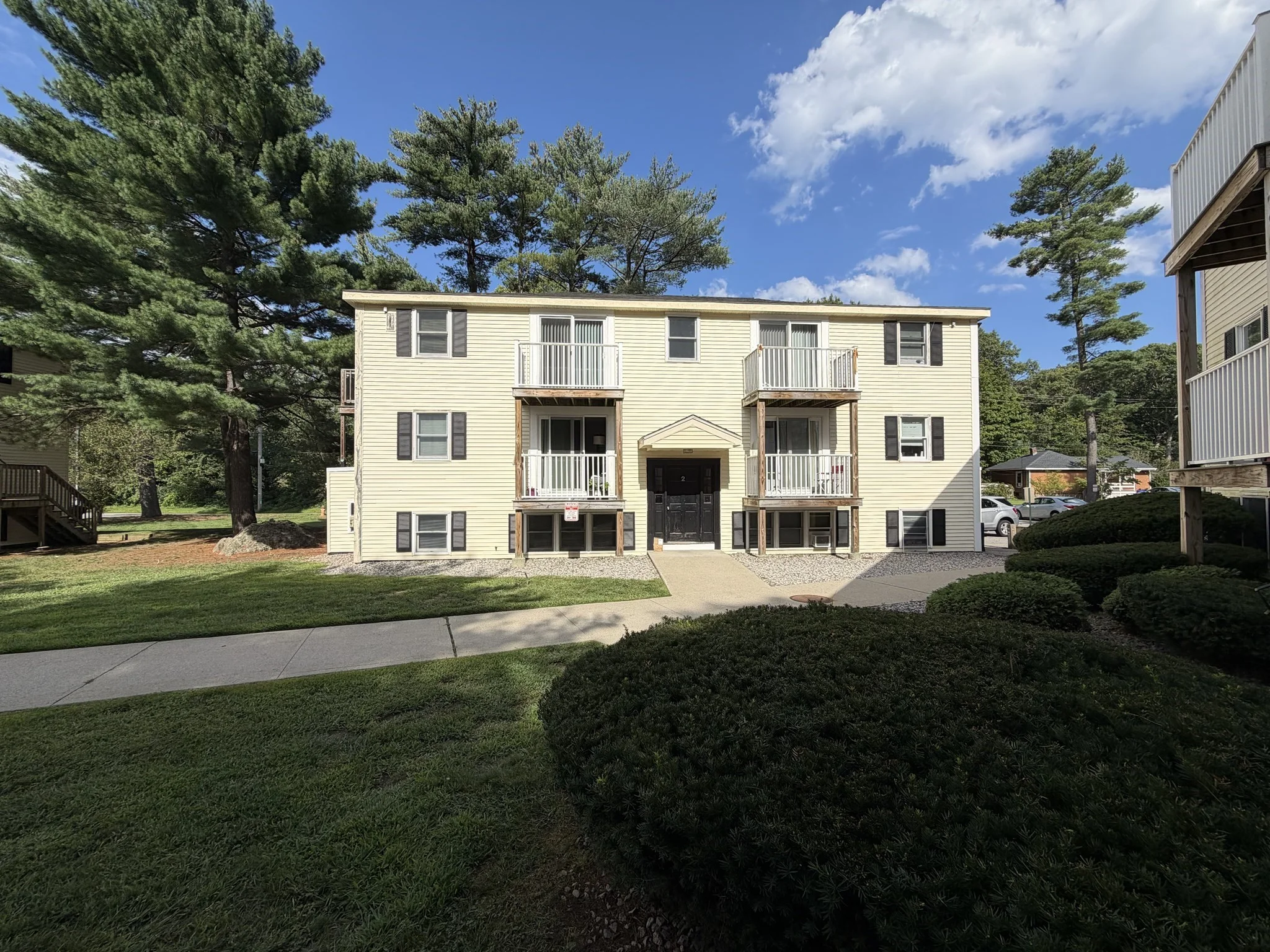 2 bed, 1 bath apartment for rent at 60 Philips St Unit 2-5, Attleboro — photo 2 of 16