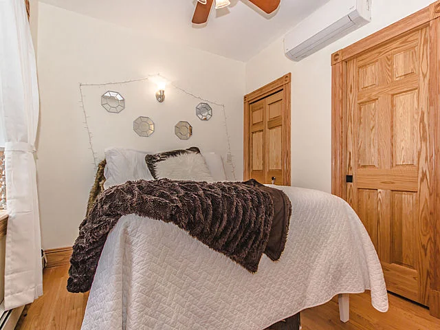 3 bed, 1 bath apartment for rent at 60 Phillips St Unit 1, Beacon Hill — photo 9 of 11