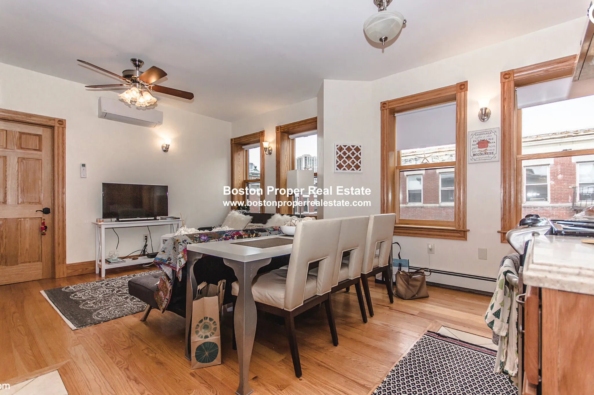 3 bed, 1 bath apartment for rent at 60 Phillips St Unit 2, Beacon Hill — photo 1 of 11