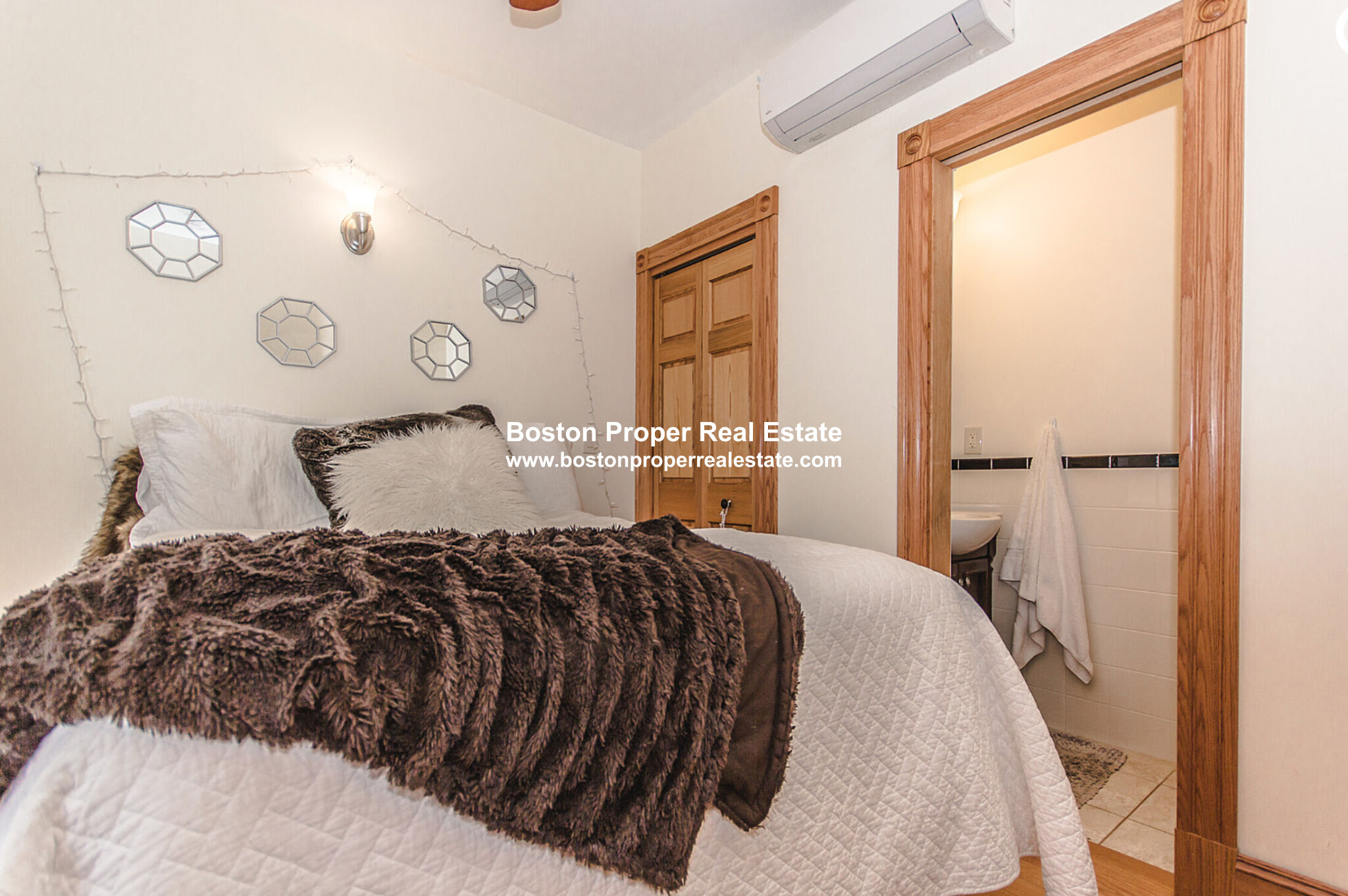 3 bed, 1.5 bath apartment for rent at 60 Phillips St Unit 4, Beacon Hill — photo 8 of 11