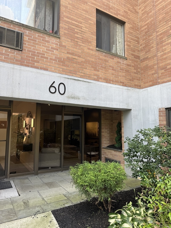 1 bed, 1 bath apartment for rent at 60 Pleasant St Unit 208, Arlington