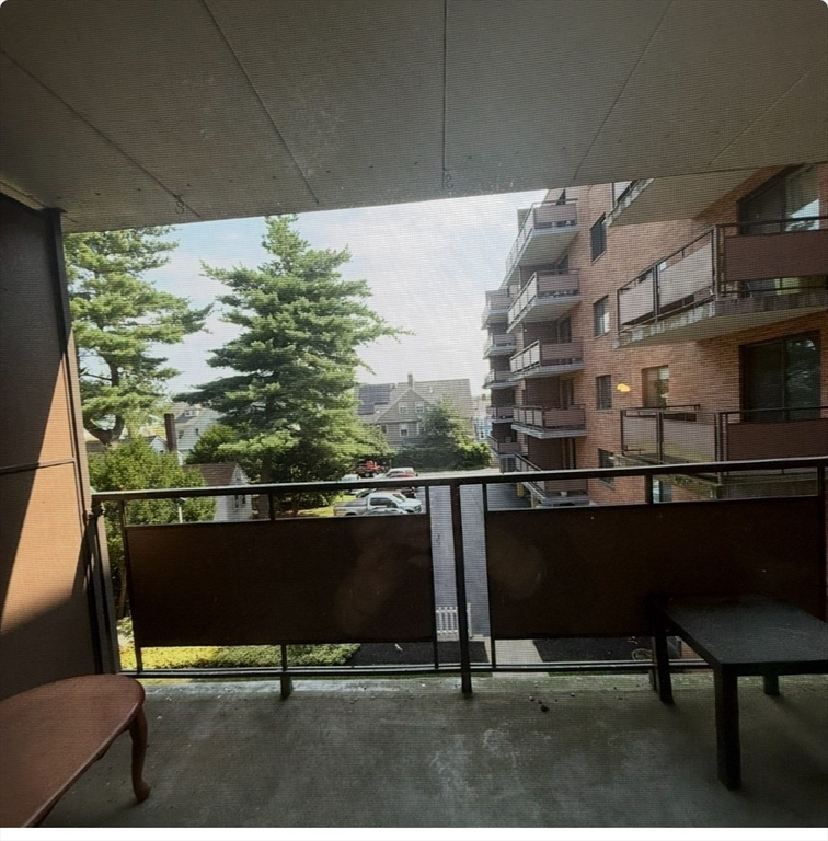 1 bed, 1 bath apartment for rent at 60 Pleasant St Unit 208, Arlington — photo 8 of 16