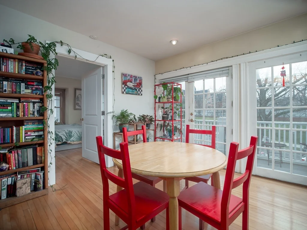 3 bed, 1 bath apartment for rent at 60 Powder House Blvd Unit 2, Tufts — photo 7 of 42