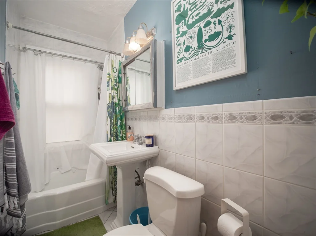 3 bed, 1 bath apartment for rent at 60 Powder House Blvd Unit 2, Tufts — photo 23 of 42
