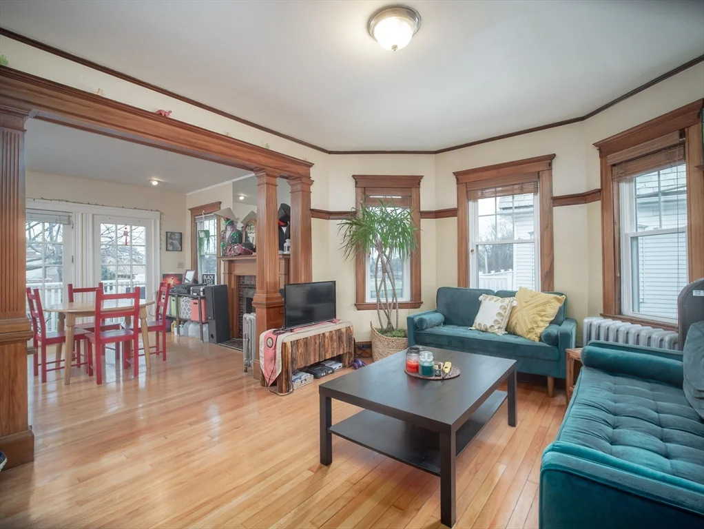 3 bed, 1 bath apartment for rent at 60 Powder House Blvd Unit 2, Tufts — photo 5 of 42