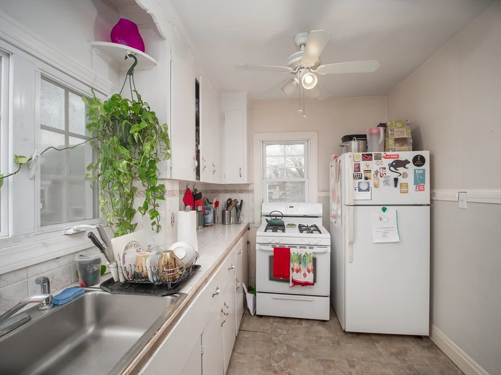 3 bed, 1 bath apartment for rent at 60 Powder House Blvd Unit 2, Tufts — photo 13 of 42