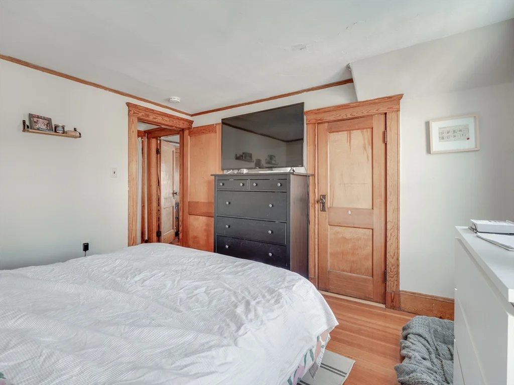 2 bed, 1 bath apartment for rent at 60 Powder House Blvd Unit 3, Tufts — photo 6 of 27