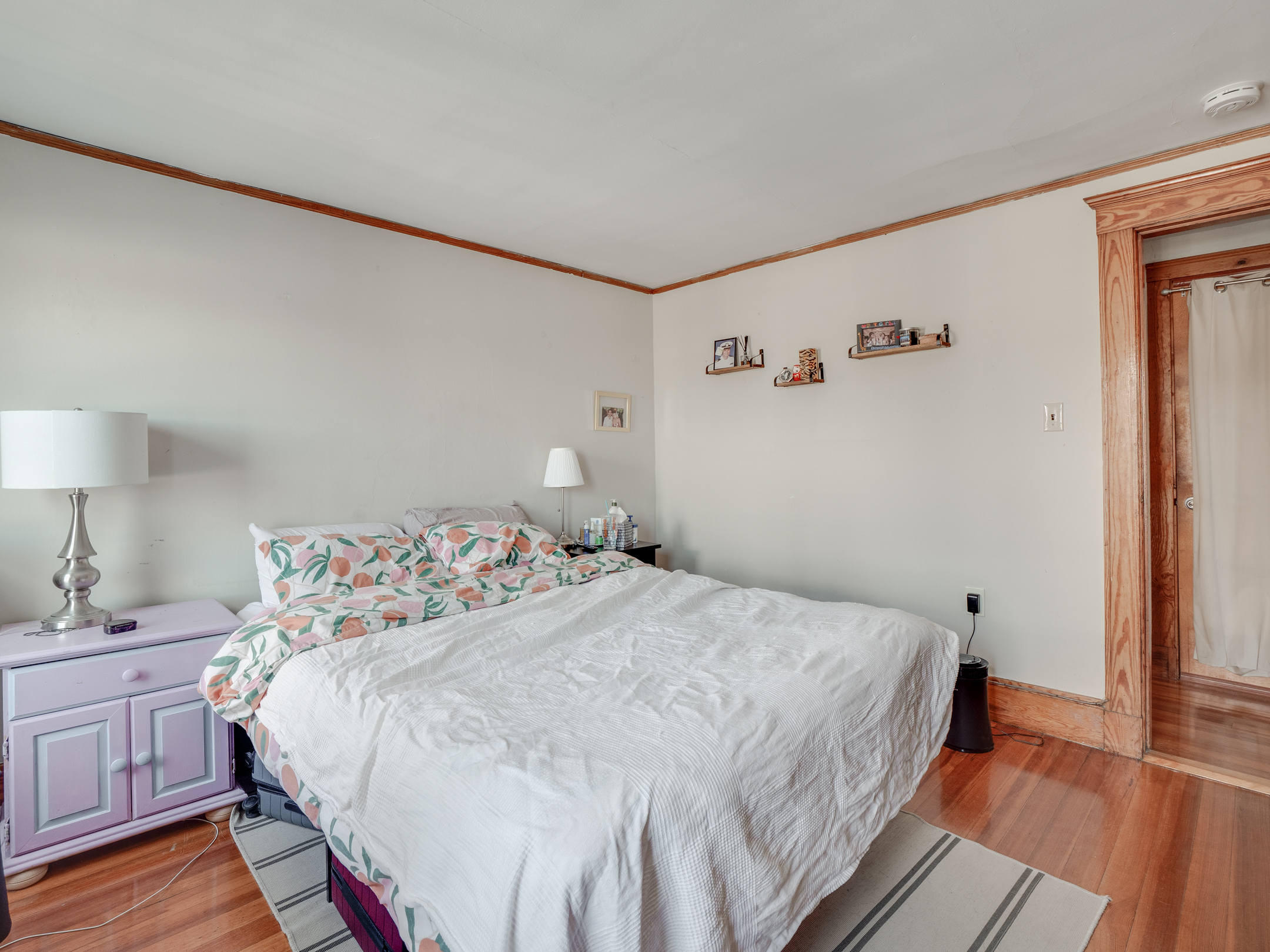 3 bed, 1 bath apartment for rent at 60 Powder House Boulevard Unit C, Tufts — photo 4 of 16