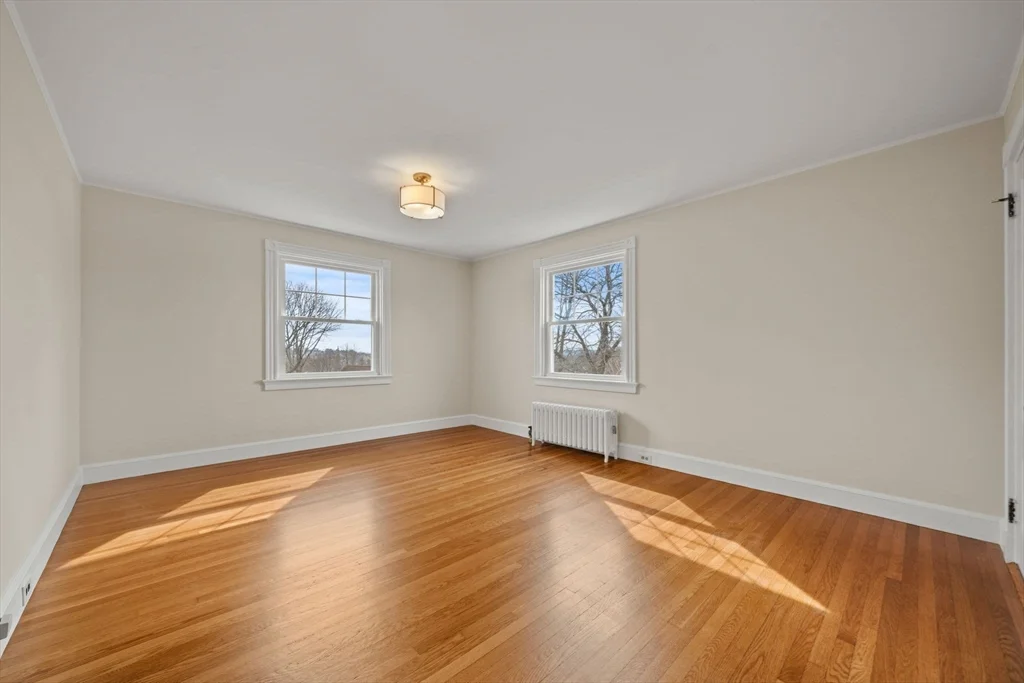 4 bed, 2 bath apartment for rent at 60 Powder House Rd, Lawrence Estates — photo 16 of 27