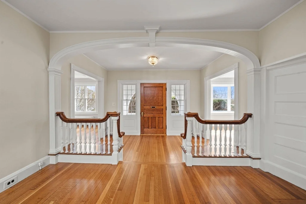 4 bed, 2 bath apartment for rent at 60 Powder House Rd, Lawrence Estates — photo 6 of 27