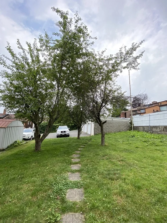3 bed, 1 bath apartment for rent at 60 Prospect St Unit 3, Fall River — photo 15 of 16