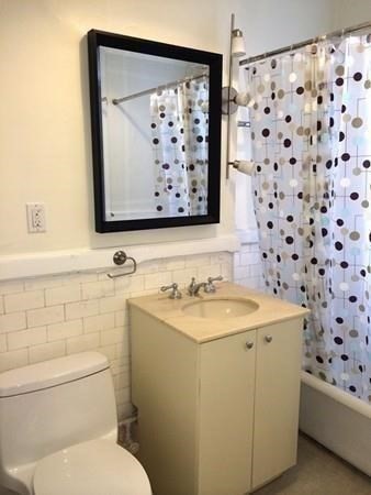 1 bed, 1 bath apartment for rent at 60 Queensberry St Unit 15, Fenway — photo 4 of 5