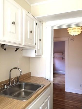 1 bed, 1 bath apartment for rent at 60 Queensberry St Unit 15, Fenway — photo 2 of 5