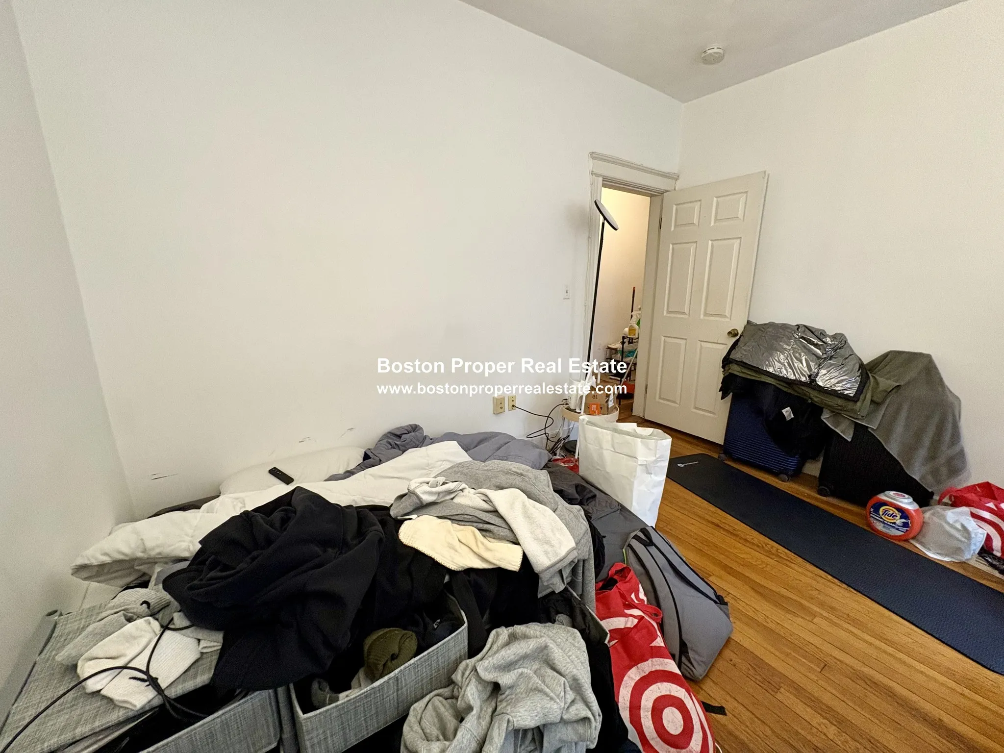 2 bed, 1 bath apartment for rent at 60 Queensberry St Unit 4, Fenway — photo 4 of 11