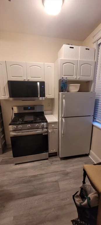 Studio bed, 1 bath apartment for rent at 60 Queensberry Unit 2, Fenway — photo 4 of 6