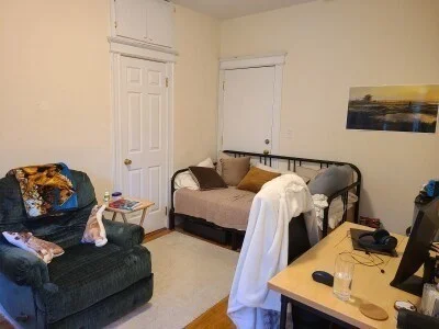 Studio bed, 1 bath apartment for rent at 60 Queensberry Unit 2, Fenway — photo 3 of 6
