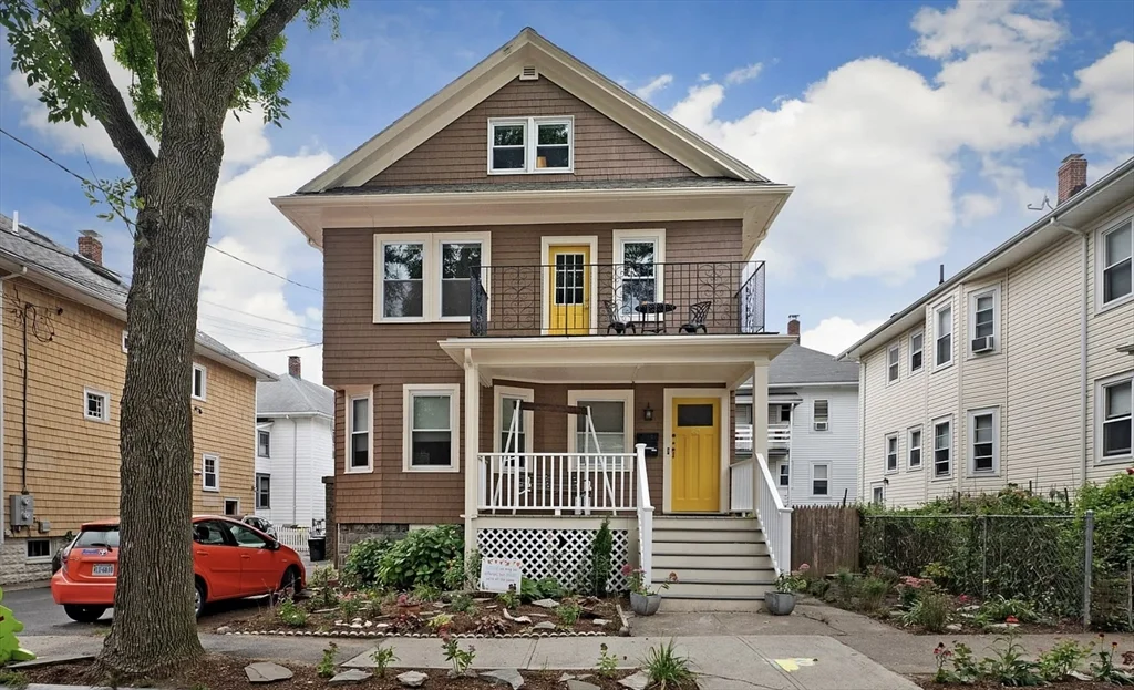 3 bed, 2 bath apartment for rent at 60 Randolph St Unit 1, East Arlington