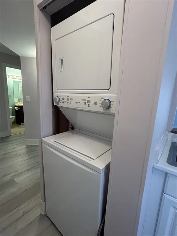 2 bed, 2 bath apartment for rent at 60 Rantoul St Unit 116, Beverly — photo 15 of 22