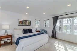 6 bed, 3 bath apartment for rent at 60 Red Gate, Amherst — photo 11 of 19